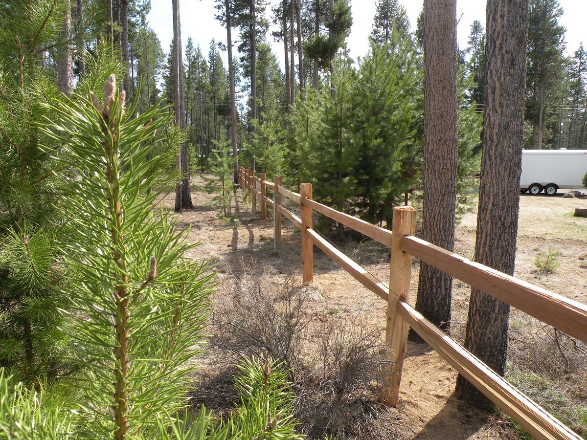 Cozy Cabin Lapine La Pine Room photo
